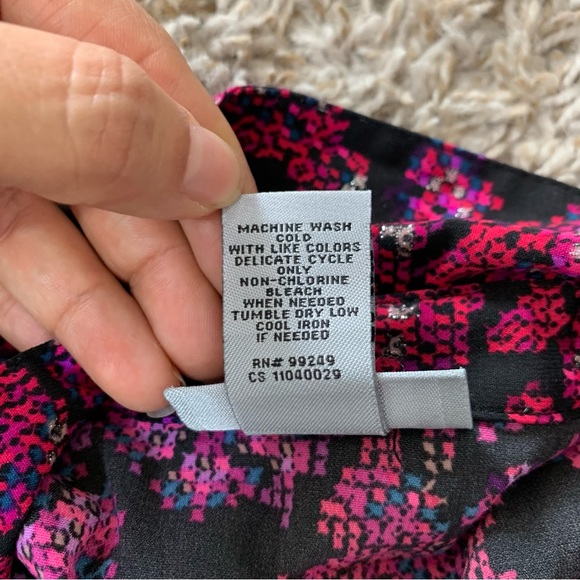 Catherine's Long Sleeve Button Down Collar Shirt Abstract Floral Print size 4X - Picture 5 of 12